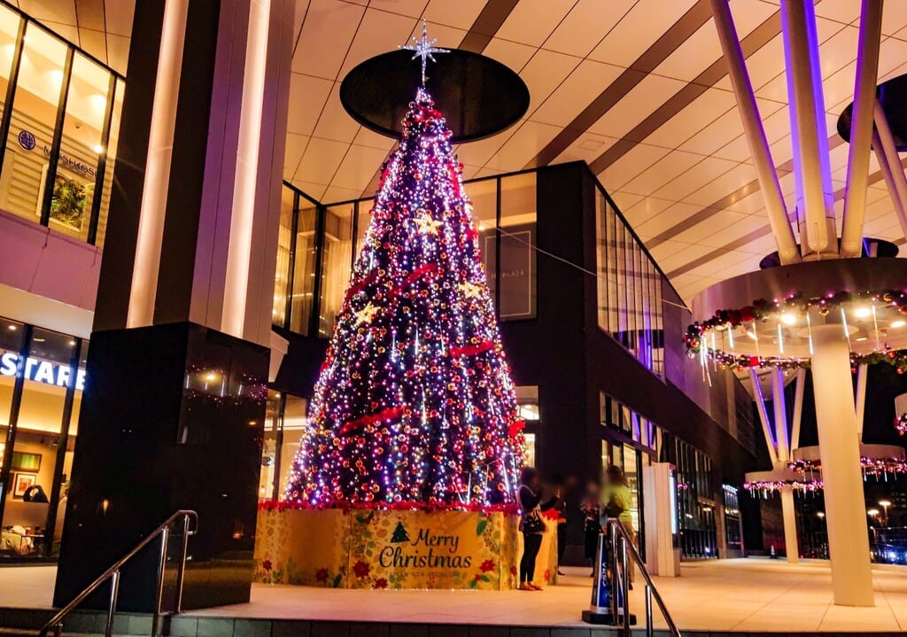 イオンモール旭川駅前、クリスマスツリー