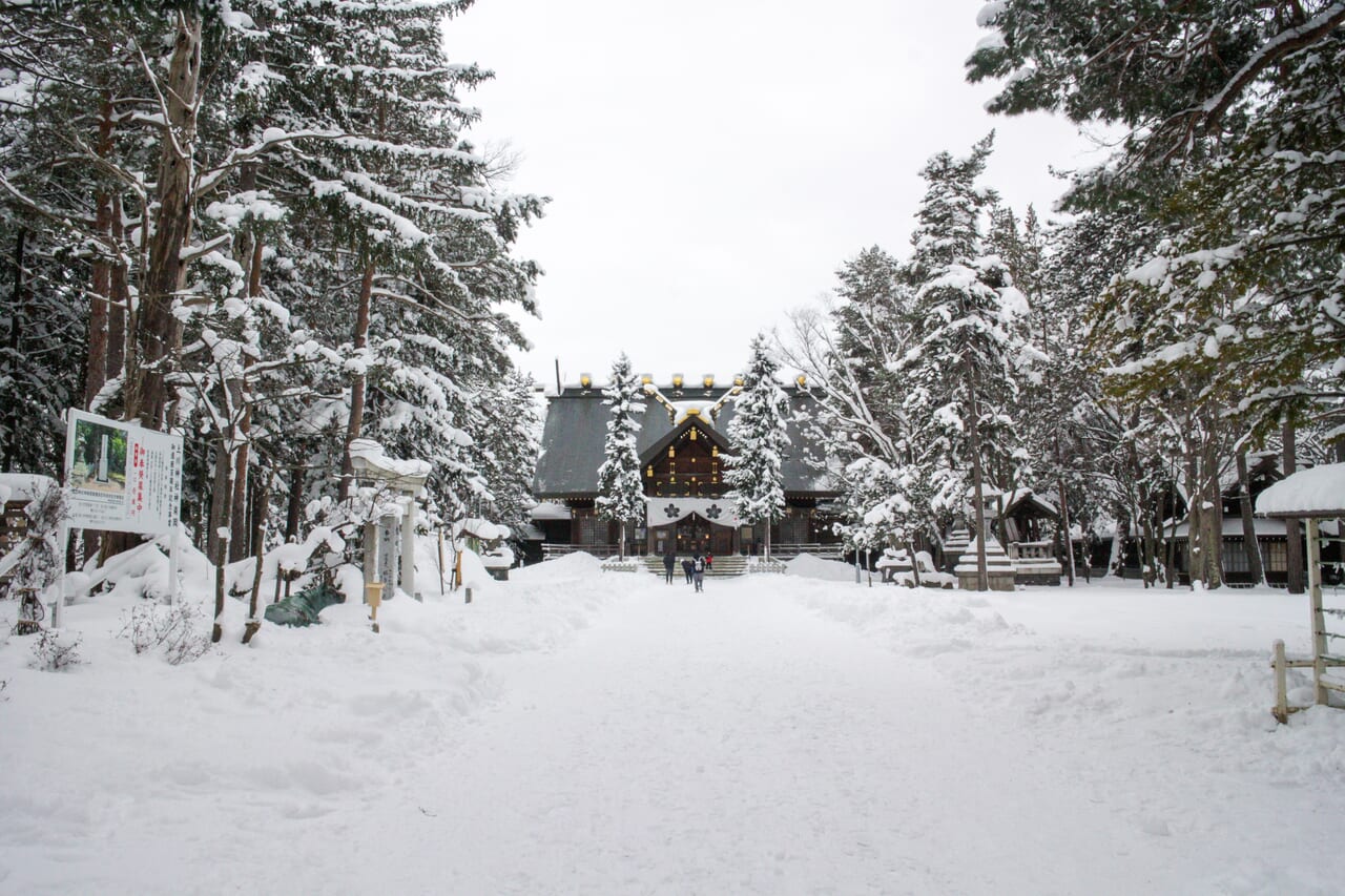 上川神社社殿