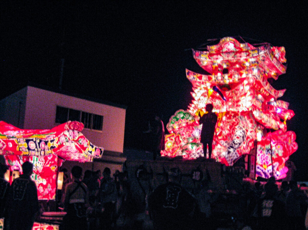 夜高あんどん祭り