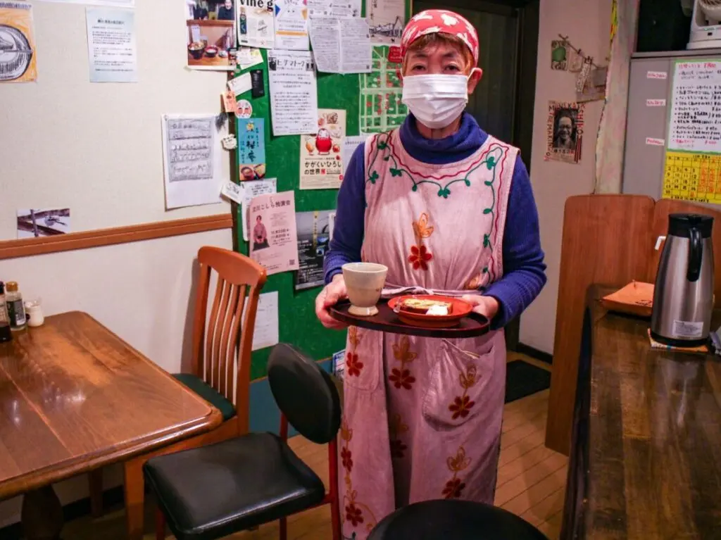 カフェ&ホステル ぐすぺり　店主さん